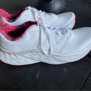 New Balance More V4. Worn once. Didn’t fit my feet well.